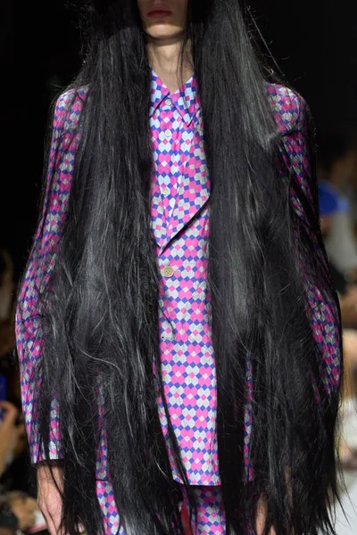 Look 7